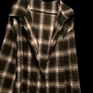 OVERSIZE Plaid Black and White Women's FLANNEL